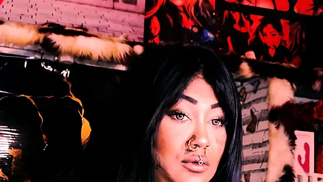 indian_dreamgirl webcam