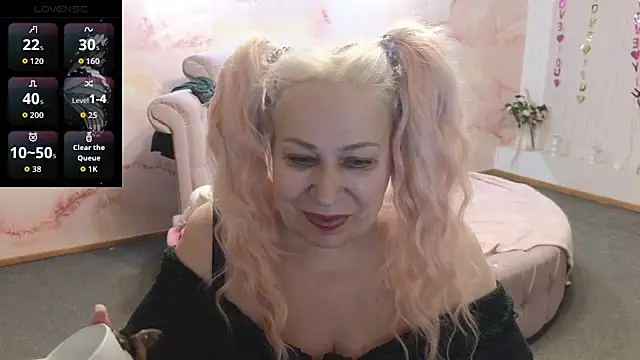 Penelope_Pinky webcam