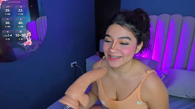 little_valentinaa webcam