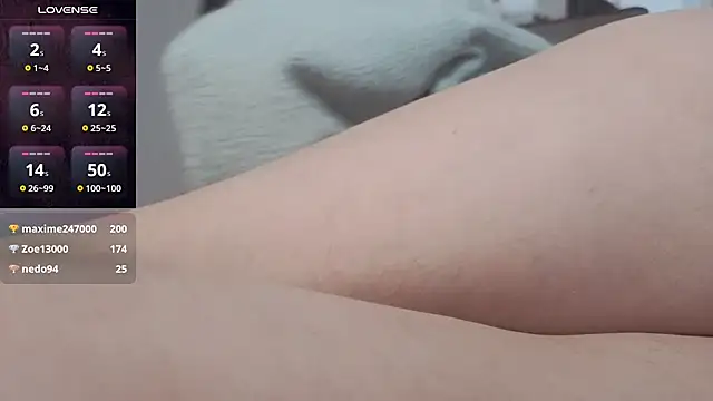 Nixxy_naughty webcam