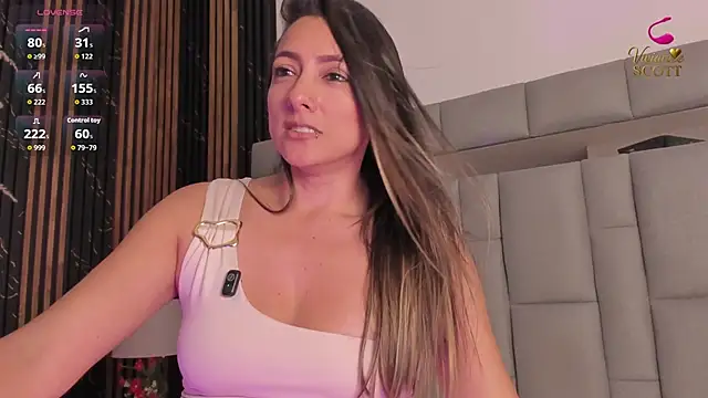 vivianne_scott webcam