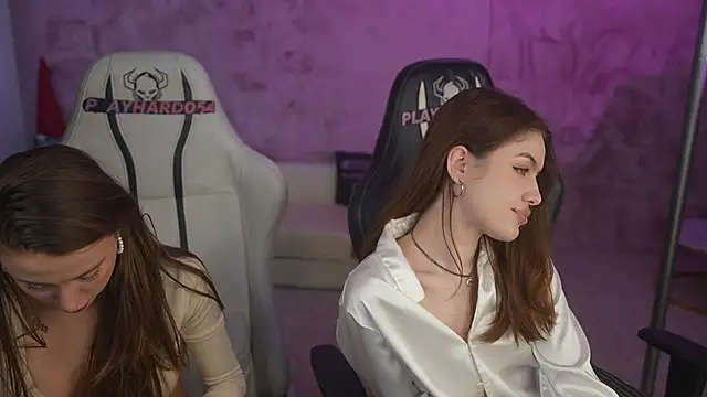 Luna_secretgirl webcam