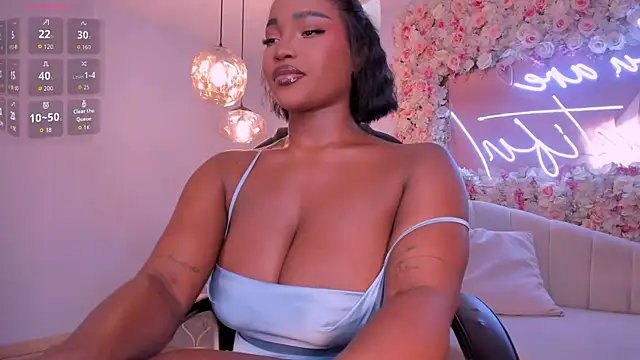 SavannahStorm webcam