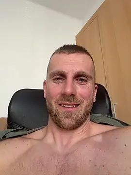 trainwithme's live cam