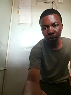 sweetdickboy2 webcam