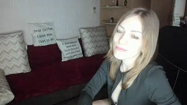 Tiffany_Bates webcam