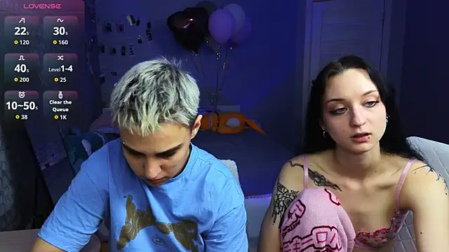 LuxuryLoverss webcam