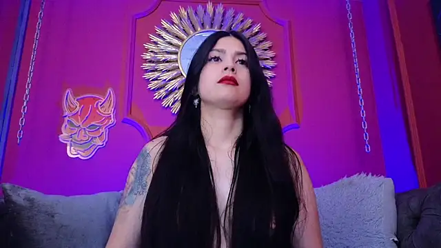 Julieta_Russell webcam