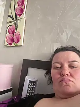 SunnyLeila2101 webcam