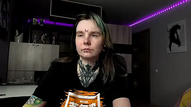 HighelikeGirl webcam