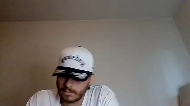TallHungandCloudy69 webcam