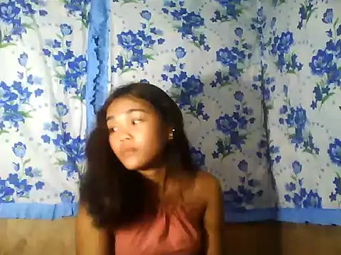 AsianPinay18 webcam