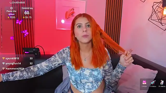 Nahiajhonson_ webcam