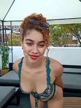 Sienna_brunette webcam