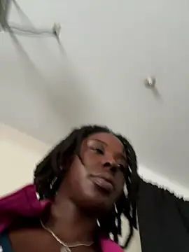 choclatepeaach webcam