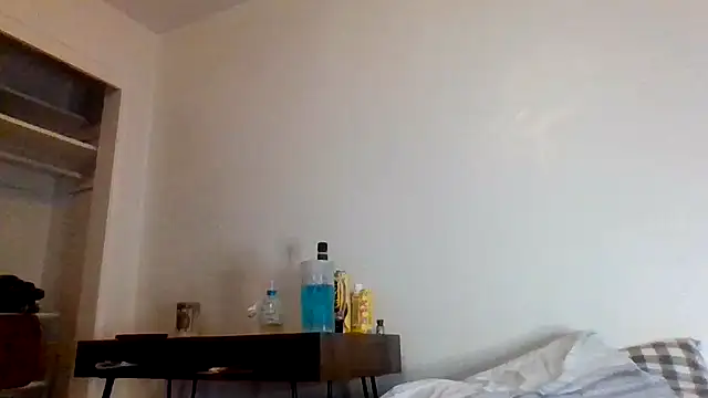 TallHungandCloudy69 webcam