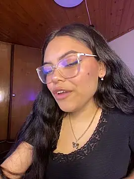 Valentine_pink webcam