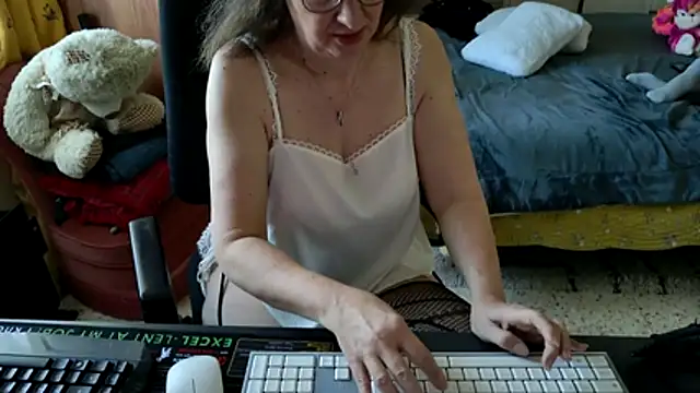 Chrismaturefrench webcam