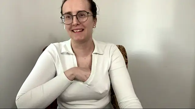 sofiatease - SofiaTease's free webcam - UK Sex Cams