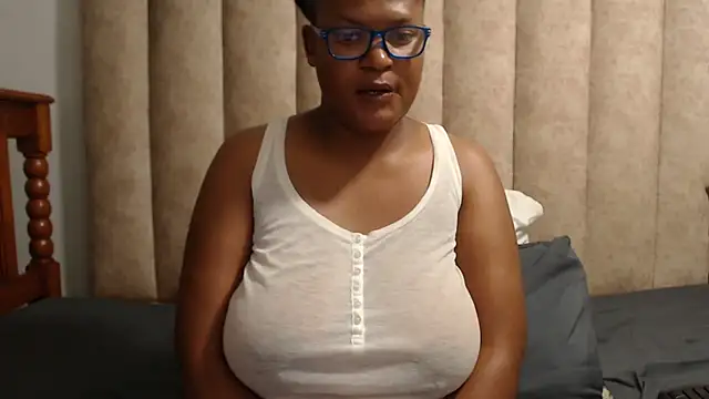 CandyYumsAerolaX webcam