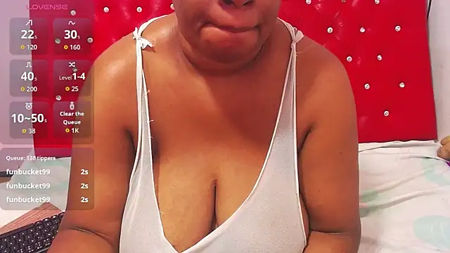 wonderfuldiana webcam