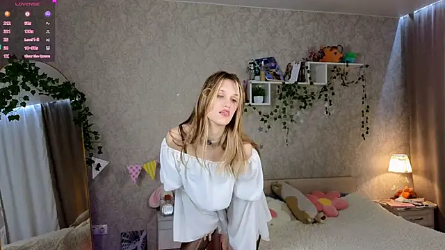 AnnyiBlue webcam