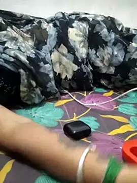 sweetqueen143 webcam