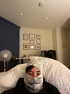 phantom898983 webcam