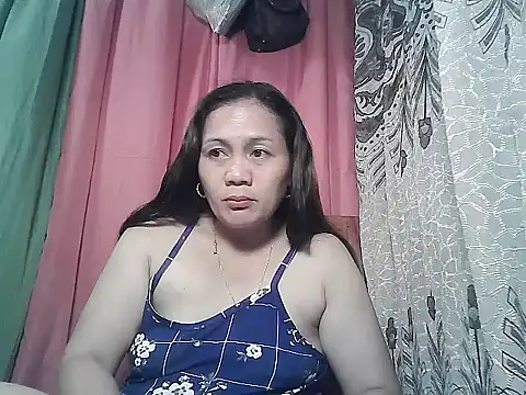 prettymomma24xx webcam