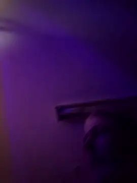 Hotredheadandtoungelasher webcam