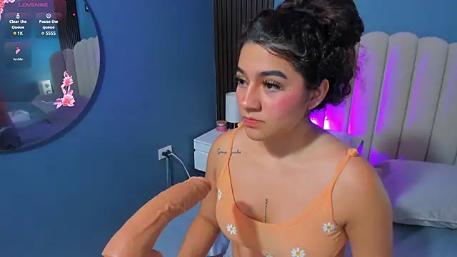 little_valentinaa webcam