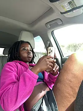 choclatepeaach - Choclatepeaach's free webcam - UK Sex Cams