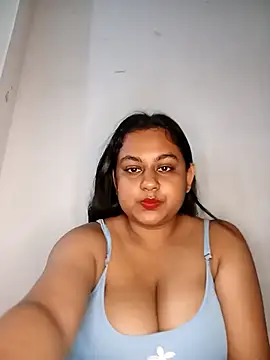 bumblebeegirl webcam