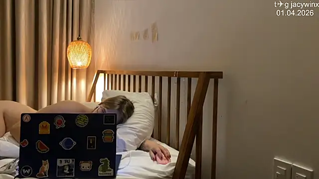 JacyWinslat webcam