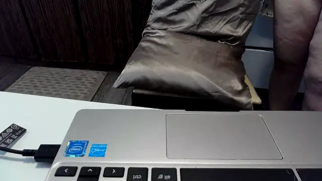 DirtyLittleKimberleigh webcam