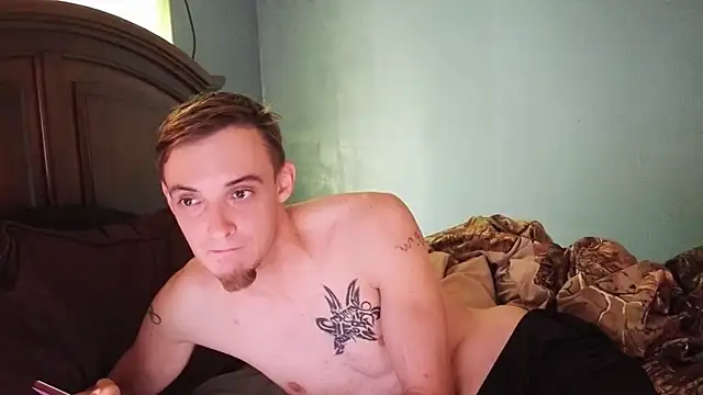 Ilovepussy1911 webcam