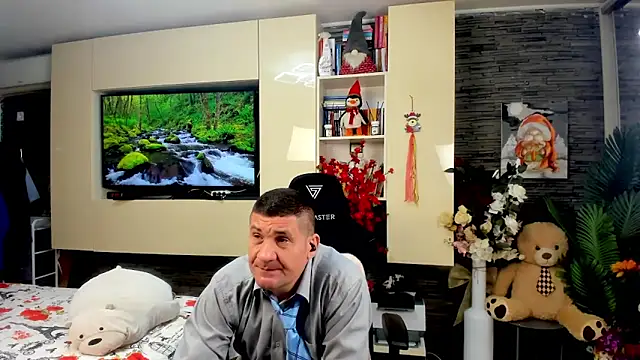 SpartacusDaddy48 webcam