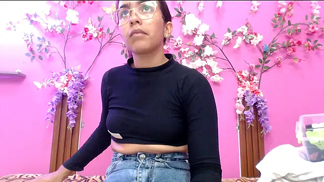 skinnysofia18 webcam