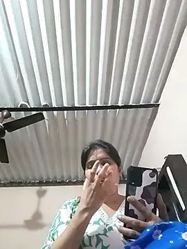 Ritika_singh71 webcam