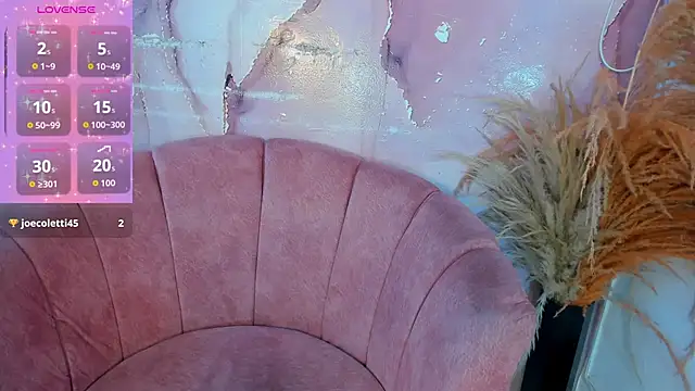 Violet_Moon01 webcam