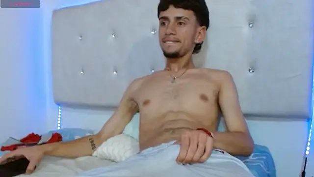 golden_raiden_12 webcam