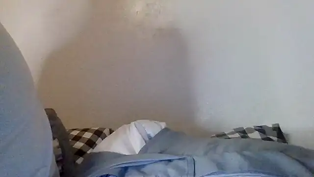 TallHungandCloudy69 webcam