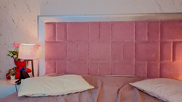 Gisselle_Tomposon webcam