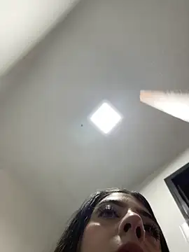 Electra_Pinkk webcam