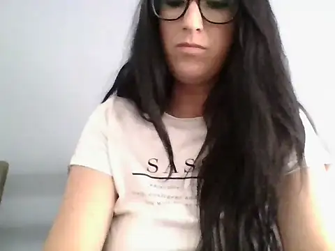 TheVictoriaWolf webcam