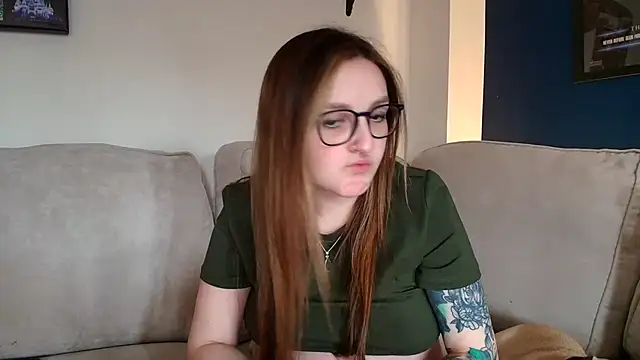 short_sweetpea webcam