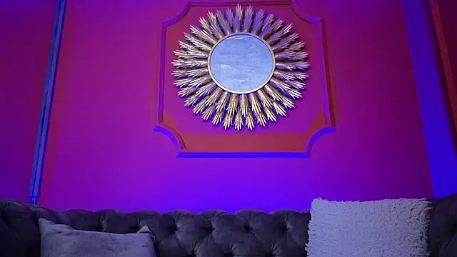 Julieta_Russell webcam