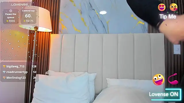 Victoria_Guzman webcam