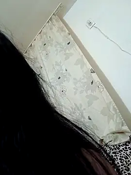 Virgin_Pussy_Love webcam