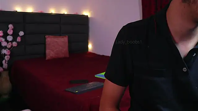 kathieandpovcock1 webcam